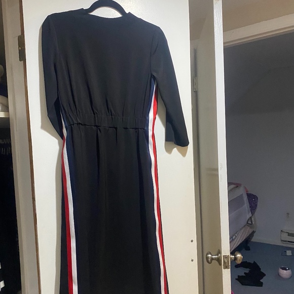 zip front black stripe midi dress - Picture 2 of 5